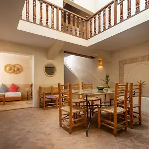 riad-jul-seghir.marrakeshhotelsmorocco.com/